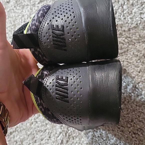 Nike Air Max Thea PrintDark Grey Black-Volt - Picture 4 of 8